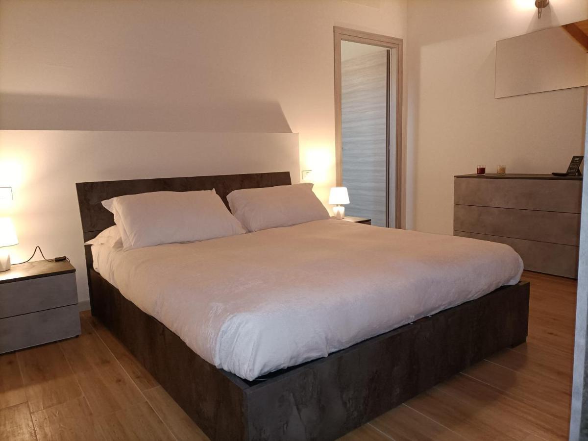 B&B In Fattoria Berzo San Fermo Екстер'єр фото