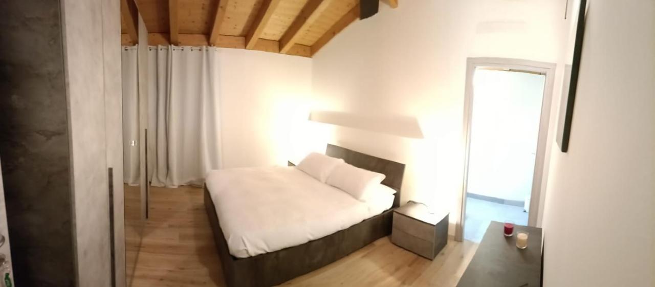 B&B In Fattoria Berzo San Fermo Екстер'єр фото
